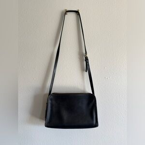 Vintage Coach Sutton Shoulder Bag